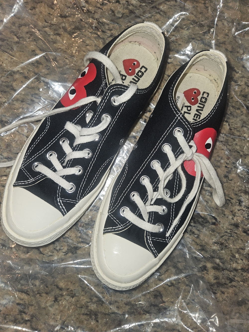 Comme des Garçons PLAY Black Canvas Low-Top Sneakers with Red Heart Logo